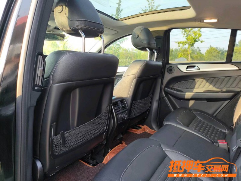 徐州16年奔驰AMG3