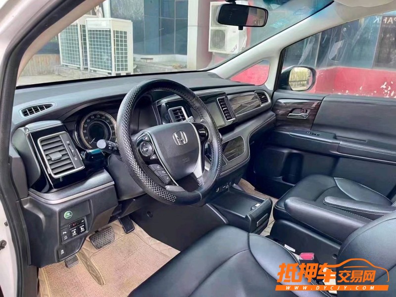 潍坊17年本田艾力绅5