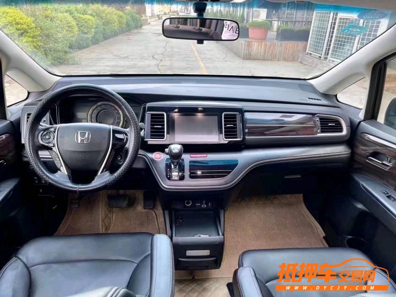 潍坊17年本田艾力绅8