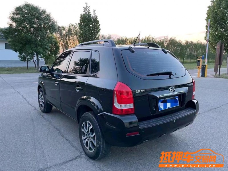 潍坊13年现代途胜4