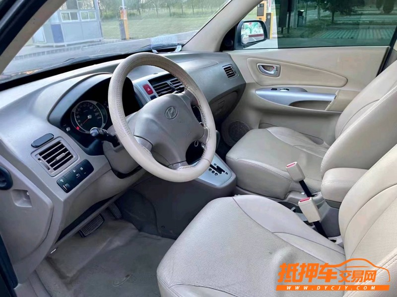 潍坊13年现代途胜5