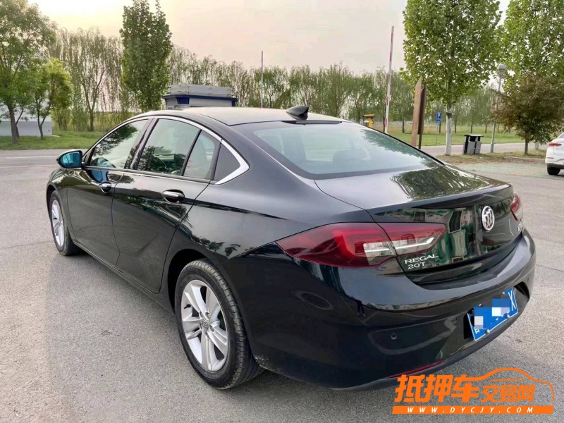 潍坊20年别克君威4