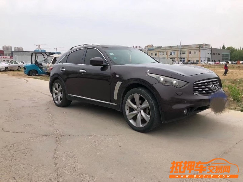 青島11年英菲尼迪FX352
