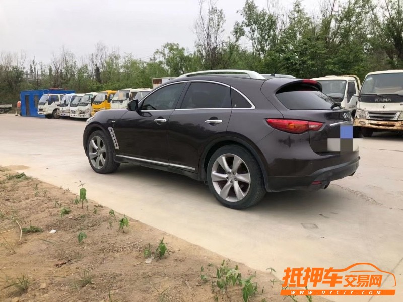青島11年英菲尼迪FX358