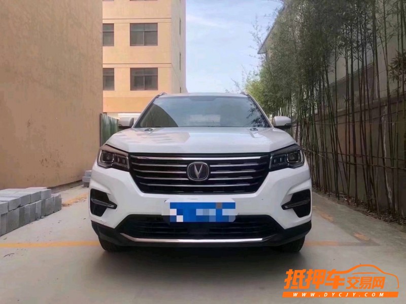 濰坊19年長安汽車CS751