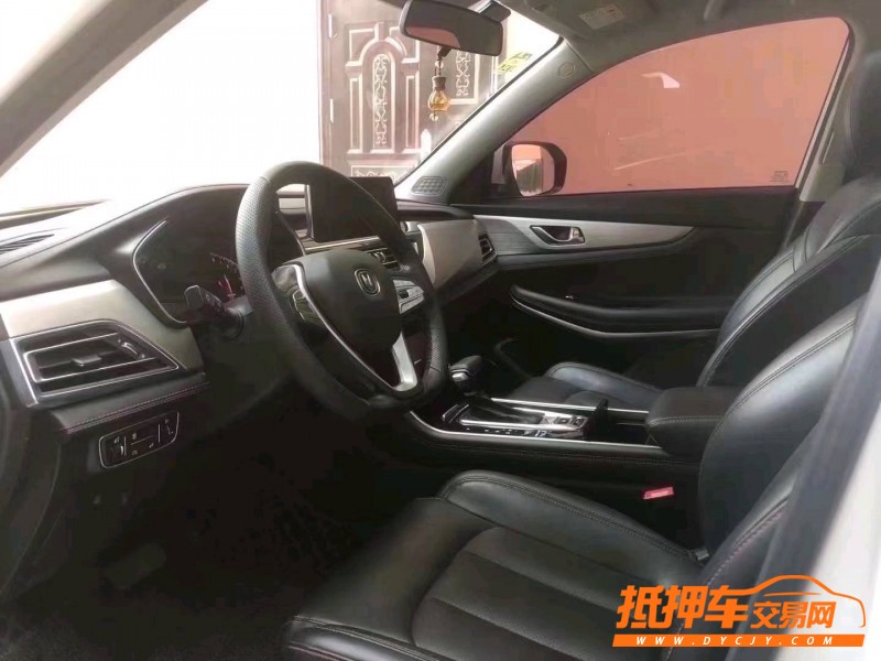 濰坊19年長安汽車CS755