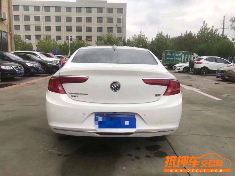 烟台17年别克君越8