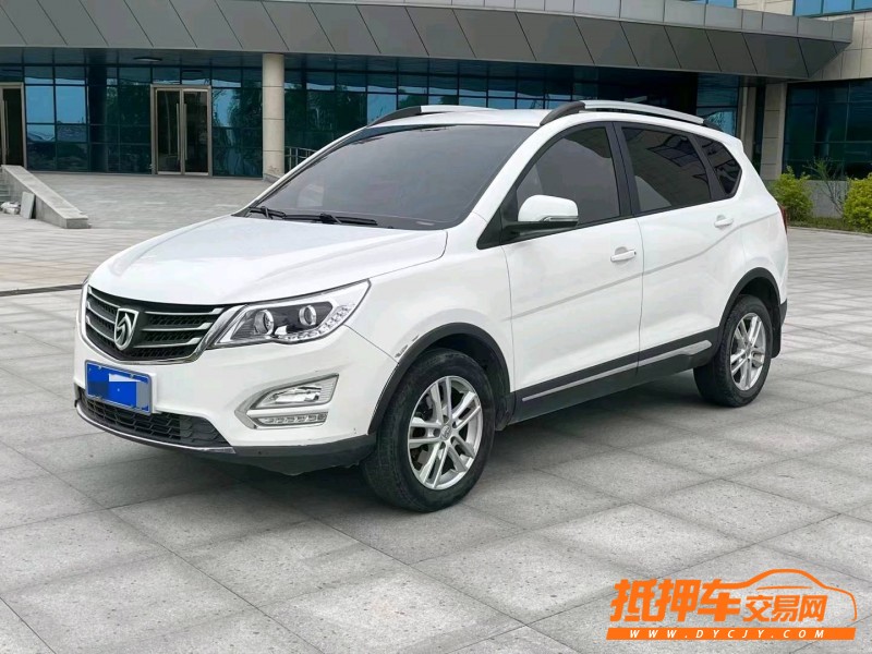 濟寧17年寶駿5602