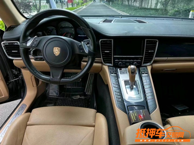 紹興13年保時捷帕拉梅拉6