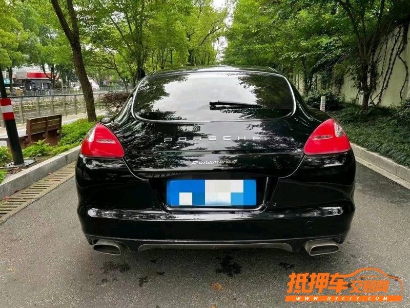 紹興13年保時捷帕拉梅拉9