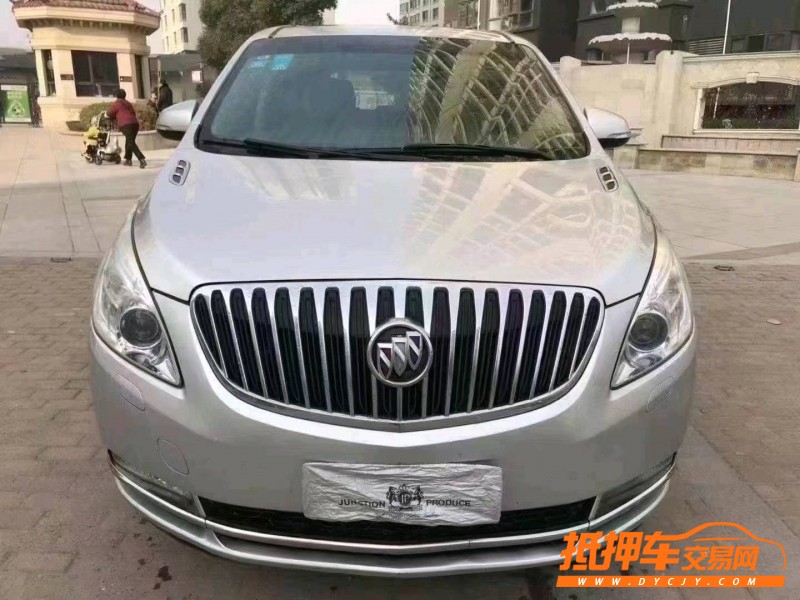 潍坊12年别克GL81