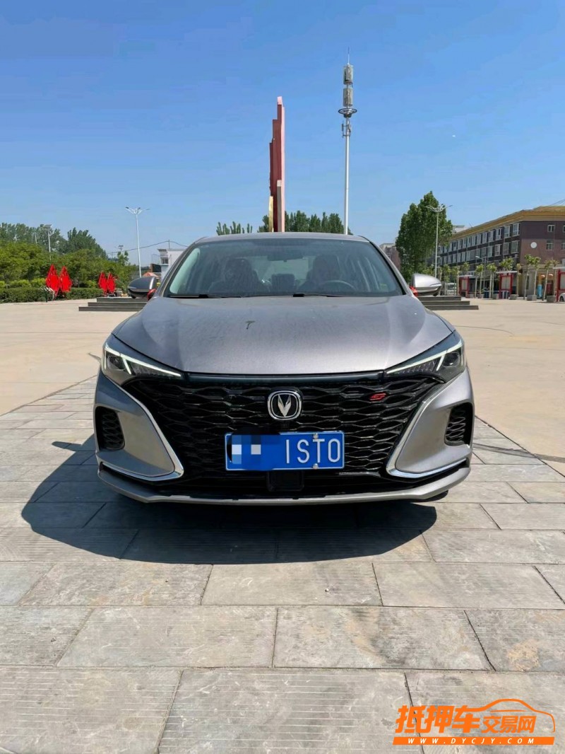 聊城22年長安汽車逸動1