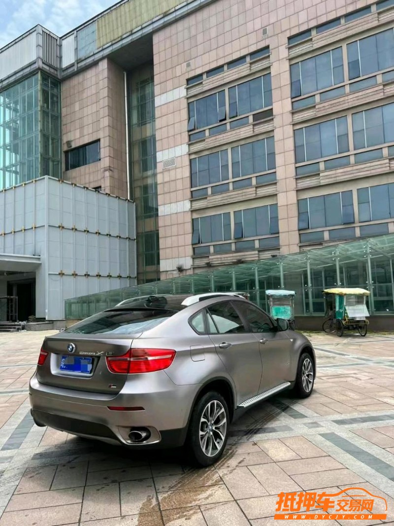 潍坊11年宝马X64