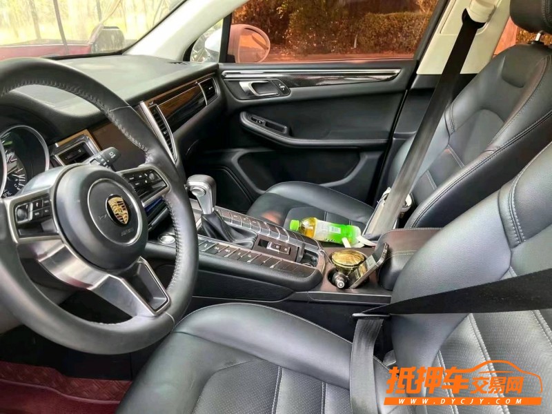 鶴壁18年眾泰SR97