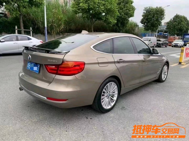 深圳16年寶馬3系3