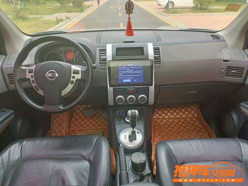 徐州10年日產奇駿4