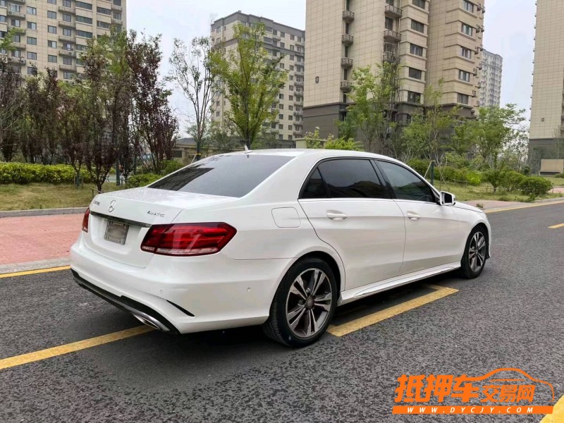 徐州14年奔驰E8