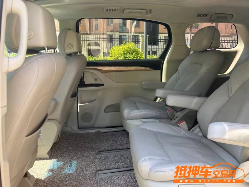 徐州17年别克GL84