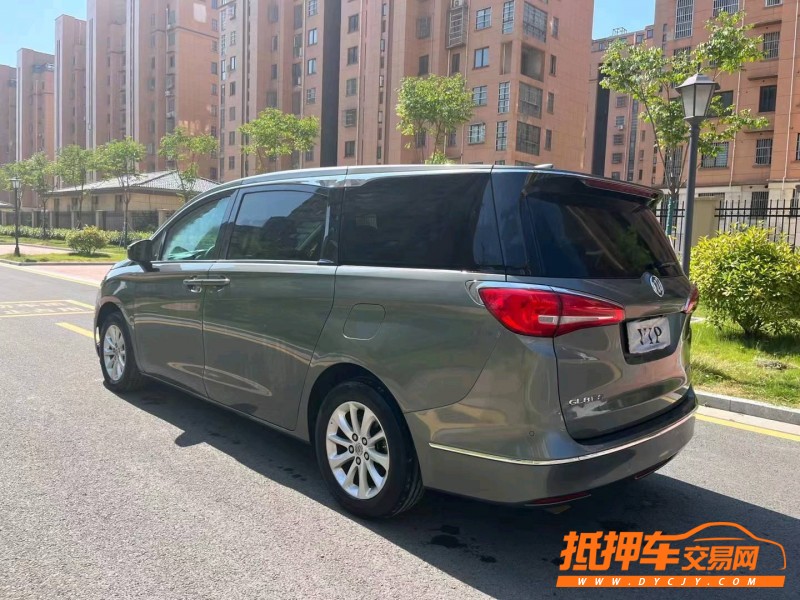 徐州17年别克GL87