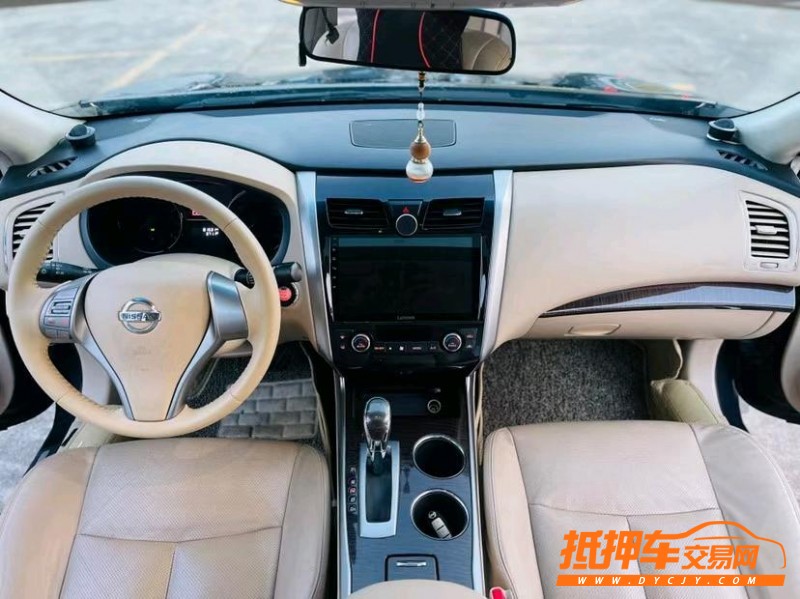 東莞16年日產天籟5