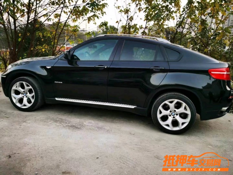 岳陽13年寶馬X64