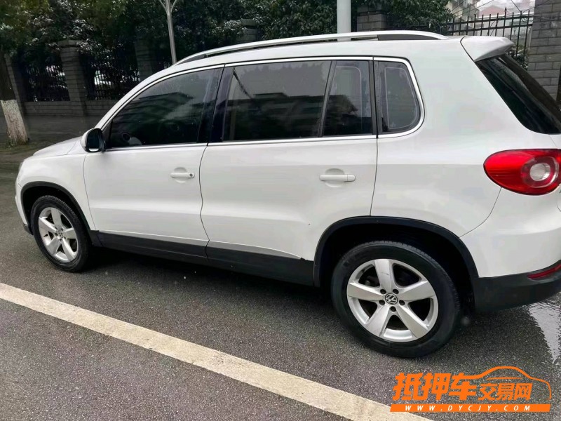 常德13年大眾途觀3