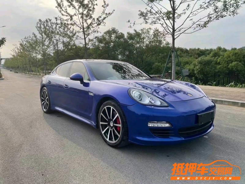 金華12年保時捷帕拉梅拉3