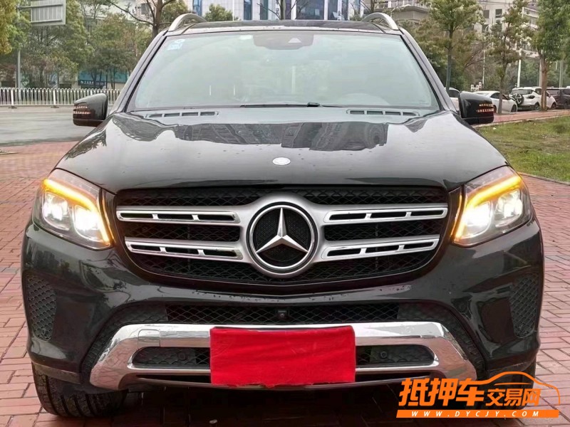 常德16年奔馳GLS1