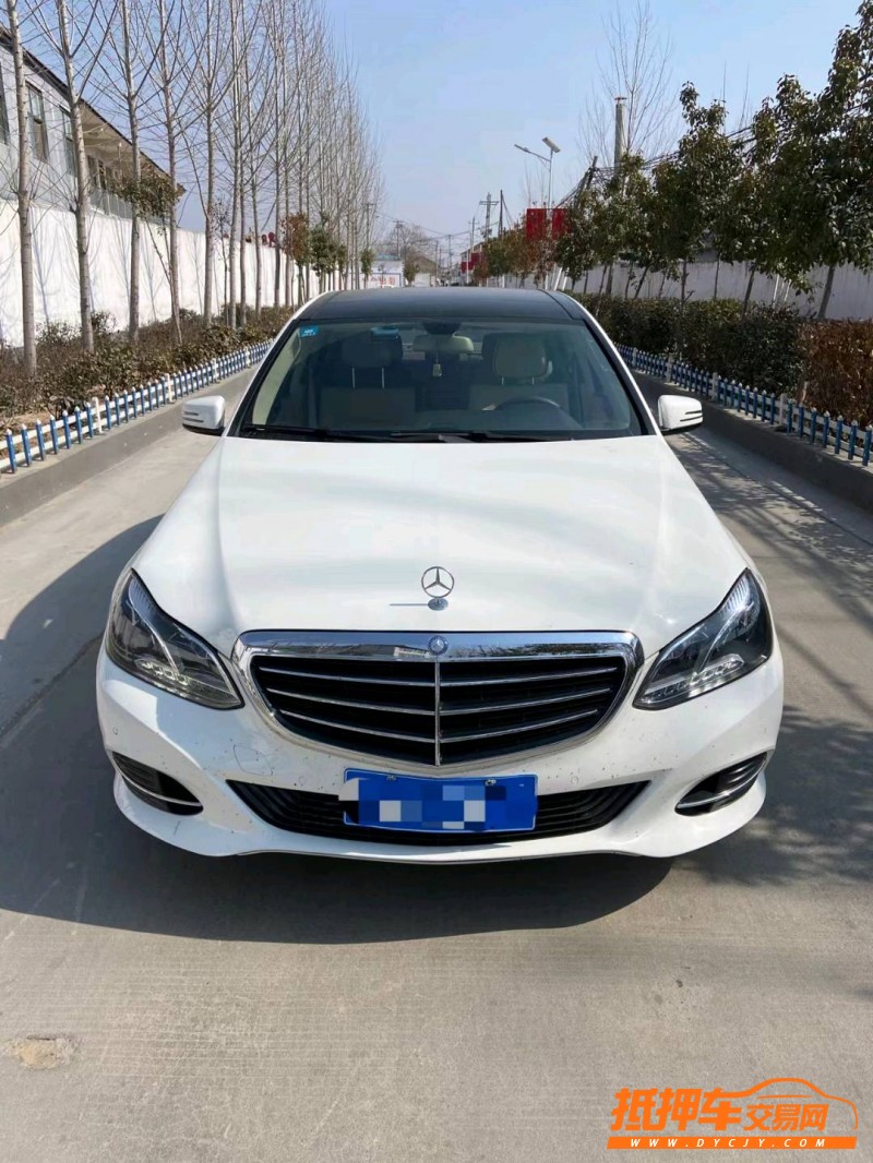 北京16年奔驰E1