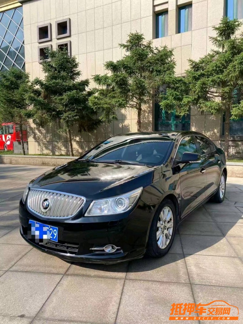 北京12年别克君越2