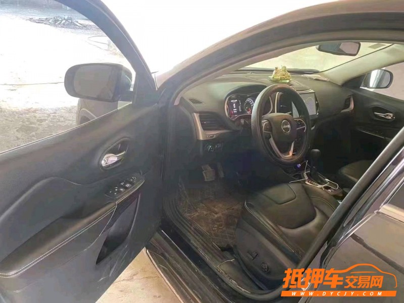 北京17年Jeep自由光4