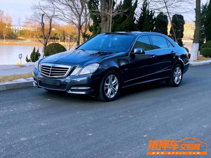烟台11年奔驰E2