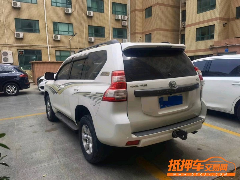 烟台17年丰田普拉多5