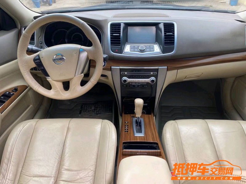 濰坊12年日產天籟4