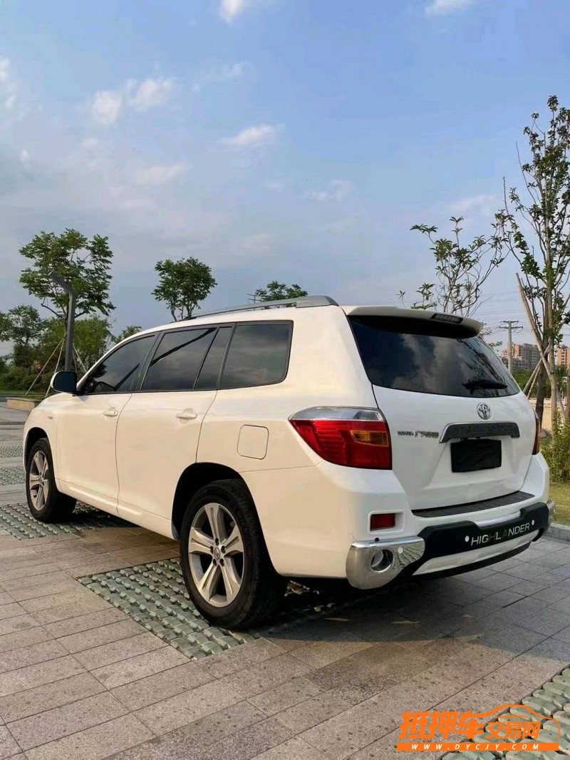 徐州11年丰田汉兰达4