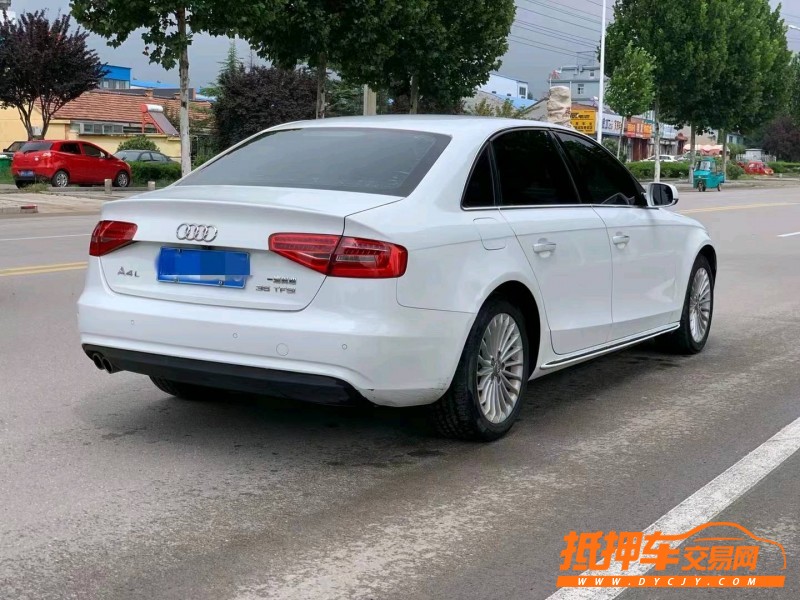 潍坊16年奥迪A4L7