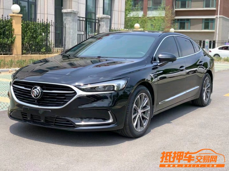 潍坊20年别克君越3