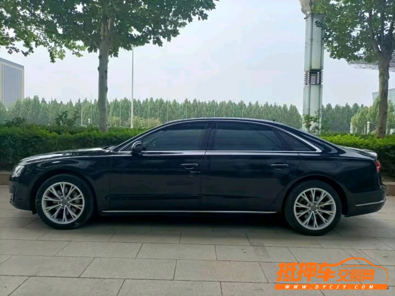 邢台15年奥迪A8L9