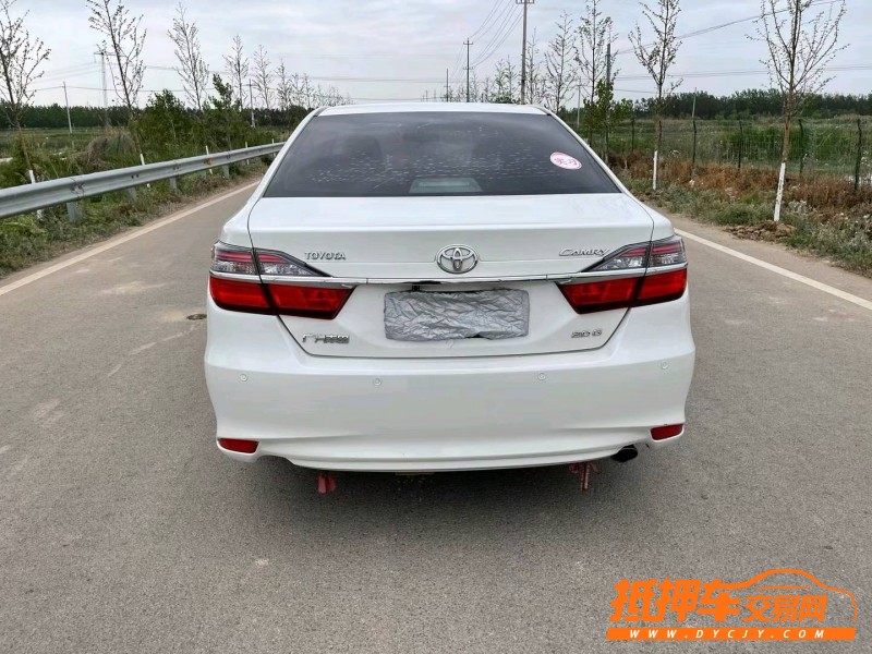 徐州17年丰田凯美瑞6