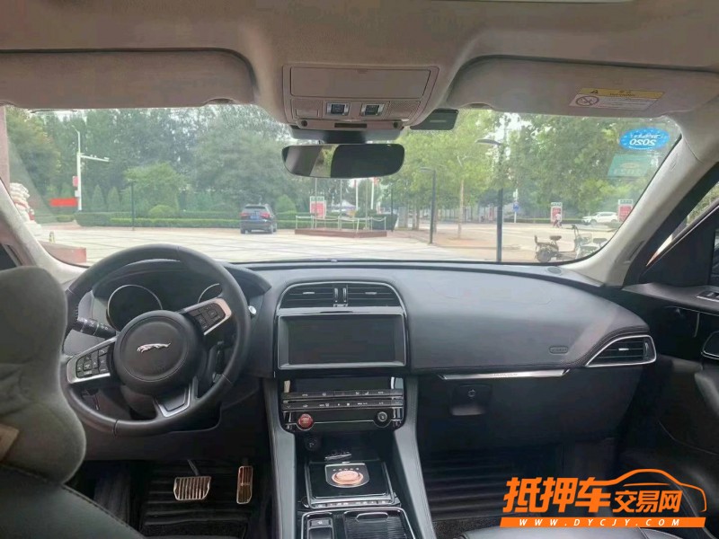邯鄲19年捷豹F-PACE5