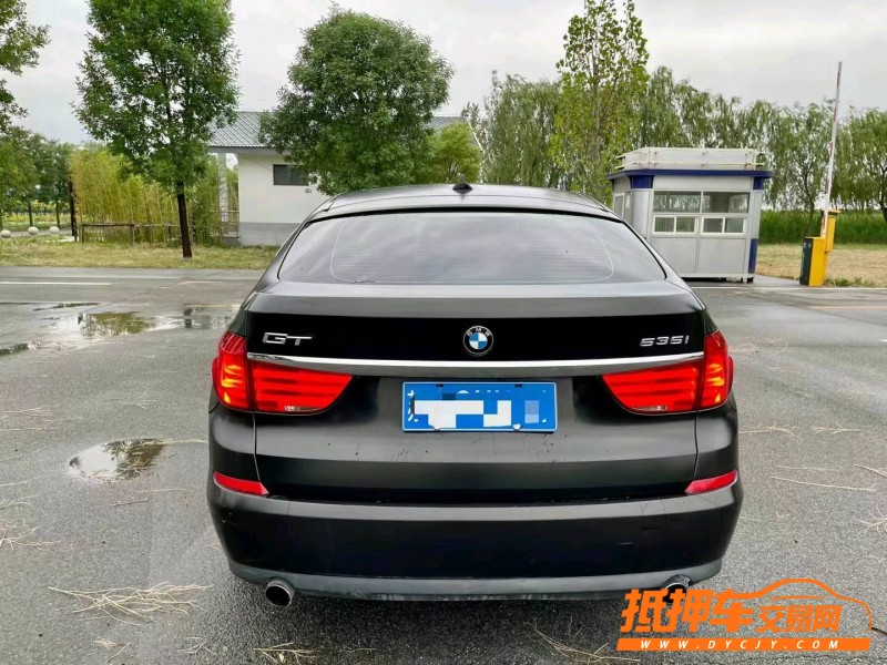 潍坊10年宝马5系GT7
