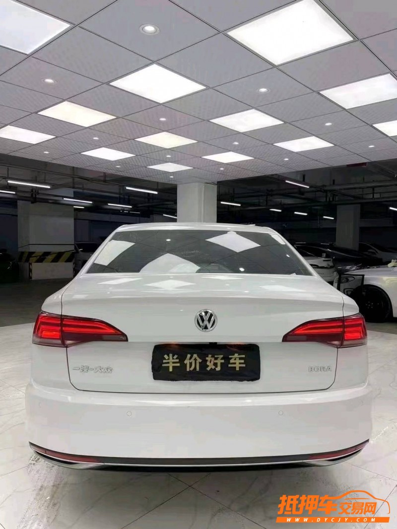 成都20年大眾寶來5