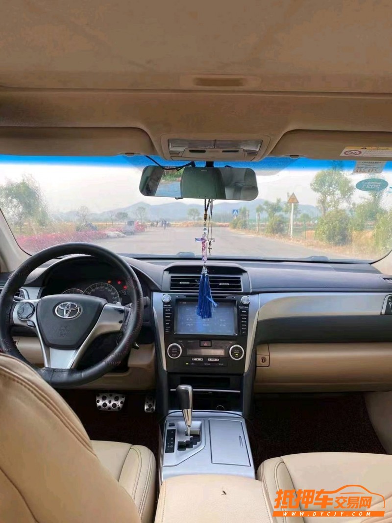 徐州13年丰田凯美瑞4