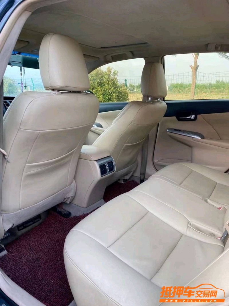 徐州13年丰田凯美瑞5