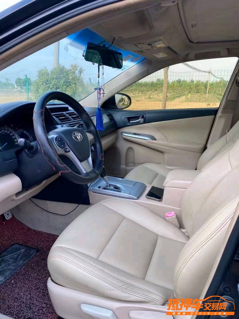徐州13年丰田凯美瑞6