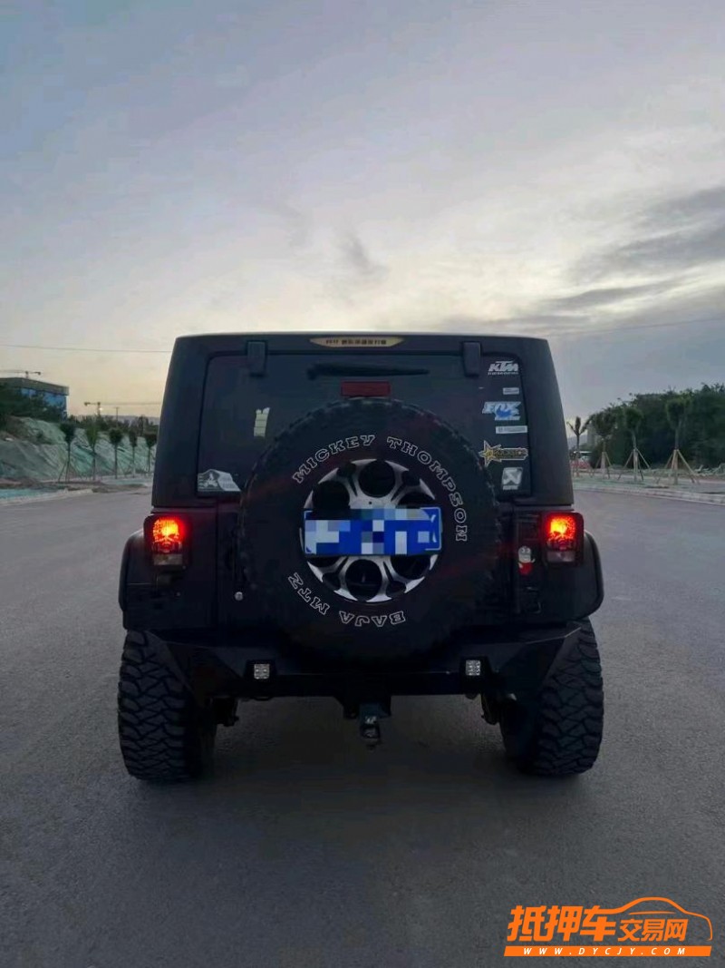 張掖14年Jeep牧馬人6