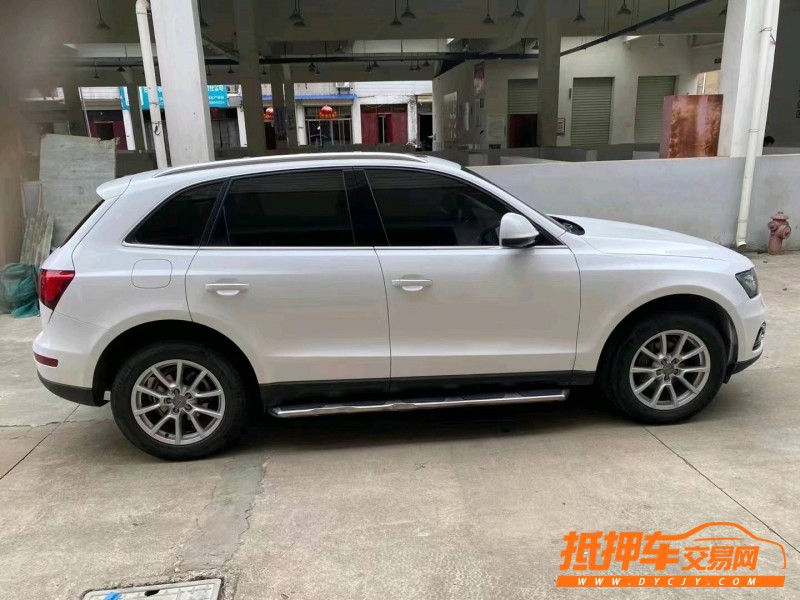 銅陵16年奧迪Q53