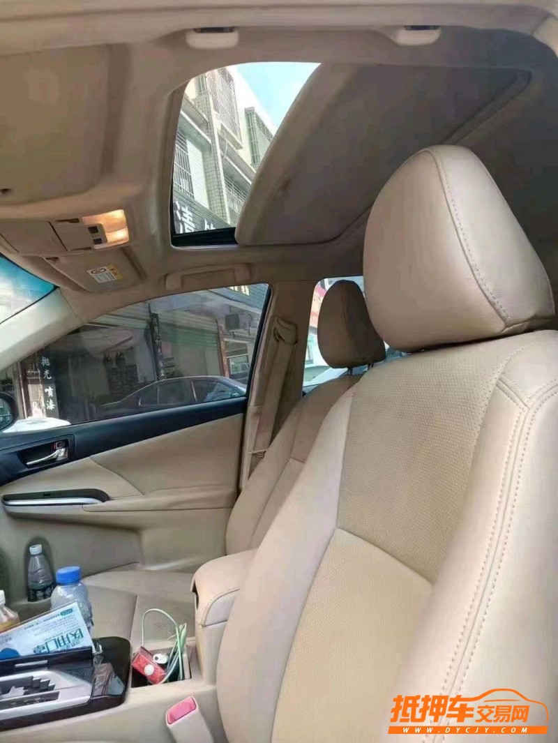 徐州15年丰田凯美瑞3