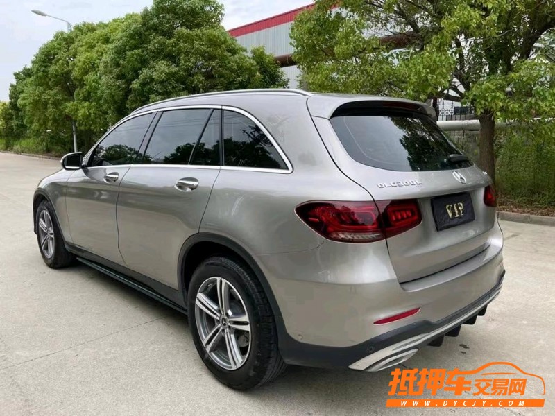 盐城20年奔驰GLC9