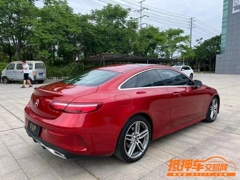 盐城19年奔驰E8